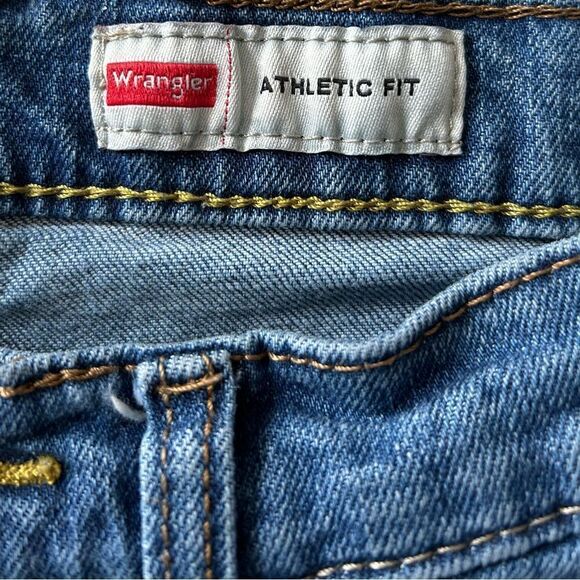 NWOT … WRANGLER “Size: 30 x 32” Athletic Fit Jeans - Picture 9 of 10